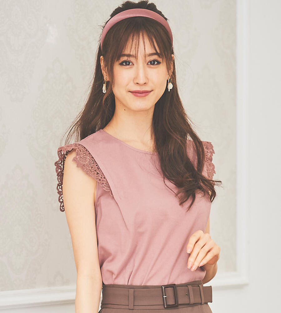 ショルダーレースカットソー カットソー Laisse Passe レッセパッセ ルック公式ファッションブランド通販サイト Look E Shop ショルダーレースカットソー カットソー Laisse Passe レッセパッセ ルック公式ファッションブランド通販サイト Look E Shop