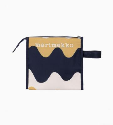 Nuuka Pikku Lokki ポーチ