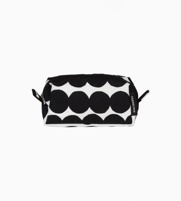 Tiise Rasymatto ポーチ