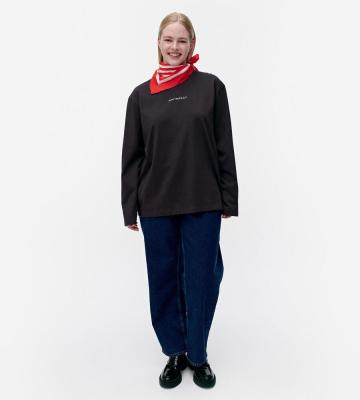 Biitti Logo Placement カットソー