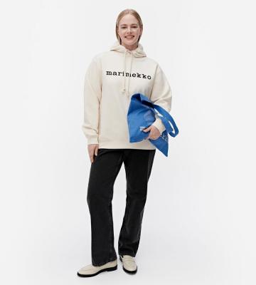 Termi Logo Placement フーディー