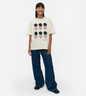 Veisto Vihkiruusu Placement Tシャツ