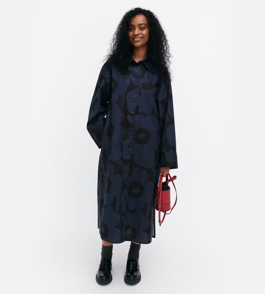 極美品マリメッコ ウニッコ総柄シルク100 ベルト長袖Aラインワンピース マリメッコ marimekko ＜Pieni Unikko＞長袖ワンピース アジア
