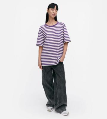 【一部店舗・オンラインストア限定】Tasaraita Unisex Unikko Tシャツ