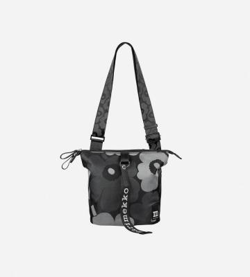 マリメッコ　ADALA LUKKI　ショルダー marimekko マリメッコ ショルダーバッグ Knitted Shoulderbag