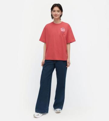 【一部店舗・オンラインストア限定】Risut Vihkiruusu Placement Tシャツ