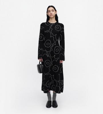 Takaisin Piirto Unikko ニットワンピース