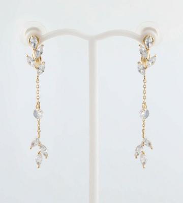 JewCas リーフストーンエアフィットイヤリング