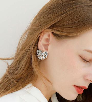 JewCas メタルフローラエアフィットイヤリング