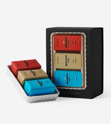 GIFT SET SOAP DISH & MUSGO REAL MINI SOAPS