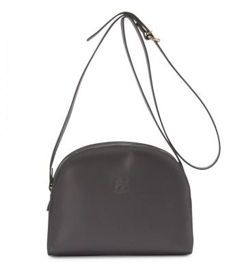 クロスボディバッグ