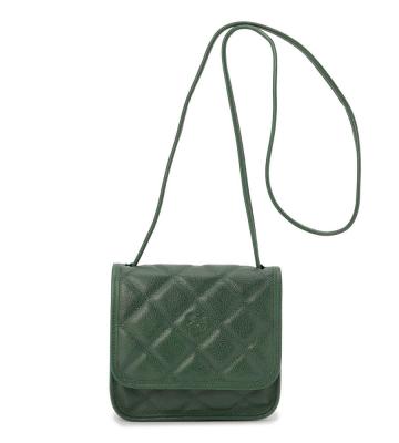 クロスボディバッグ