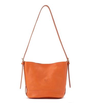 ショルダーバッグ