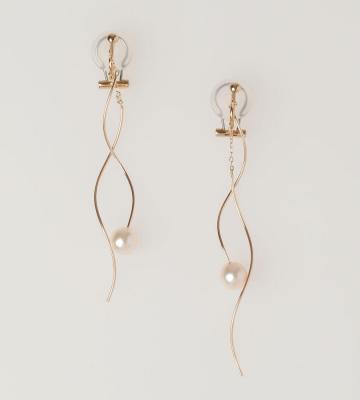 【WEB限定】パールイヤリング