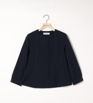 エクレタフタノーカラーブラウス