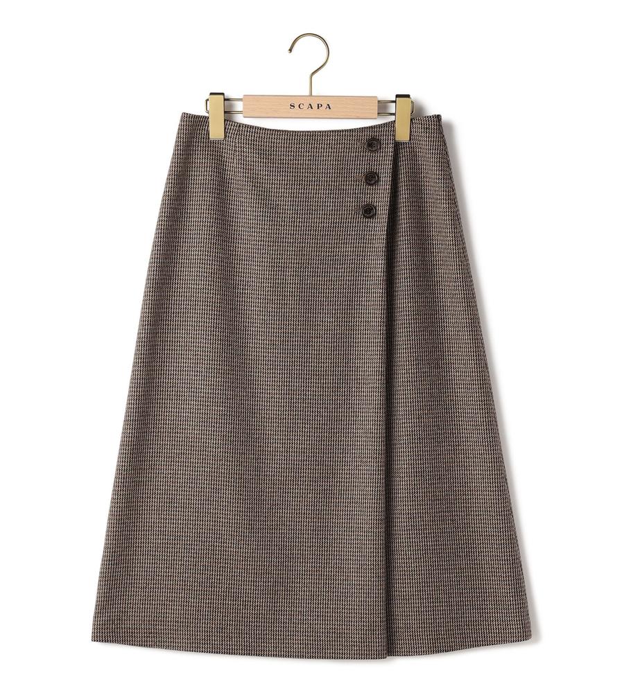 ダークブラウン