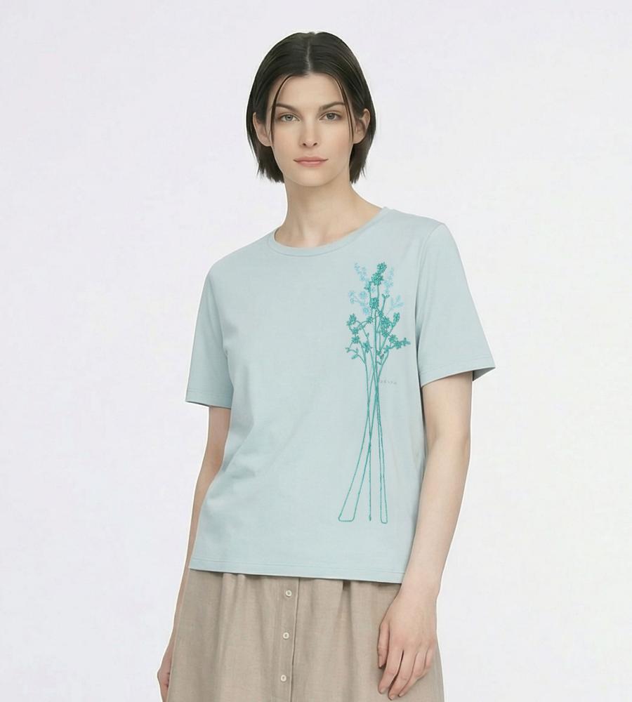 ライトグリーン