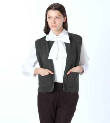 【青木裕子さん着用】シャテニエニットベスト