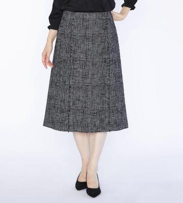 スラブツィードスカート
