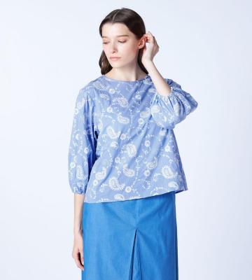 エンブロペーズリープルオーバーブラウス