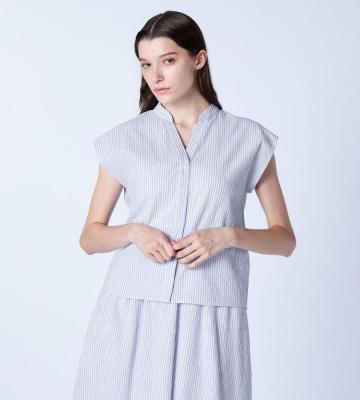 サッカーストライプフレンチスリーブブラウス