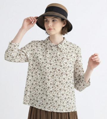 フラワージャージ衿付きカットソー