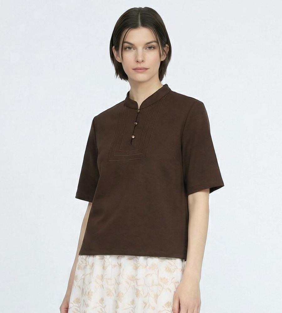 ダークブラウン