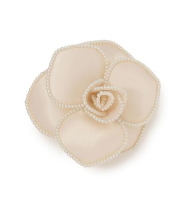 カメリアコサージュ