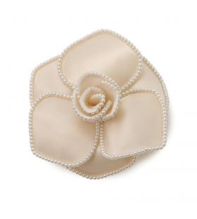 カメリアコサージュ