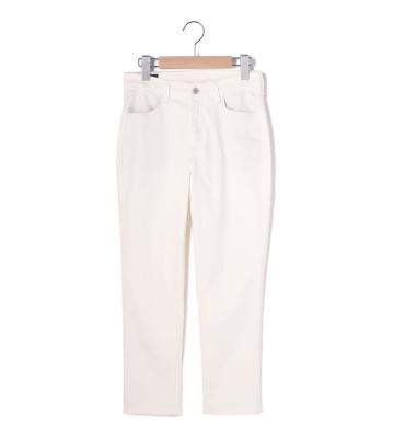 ホワイトドビーパンツ
