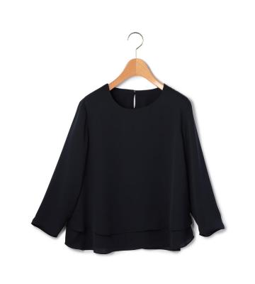 ドレープサテンブラウス