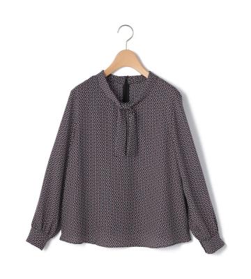 Circle motifブラウス