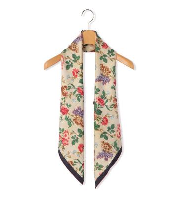 Ｃｌａｓｓｉｃａｌ　Ｇｉｎａ　Ｓｃａｒｆ