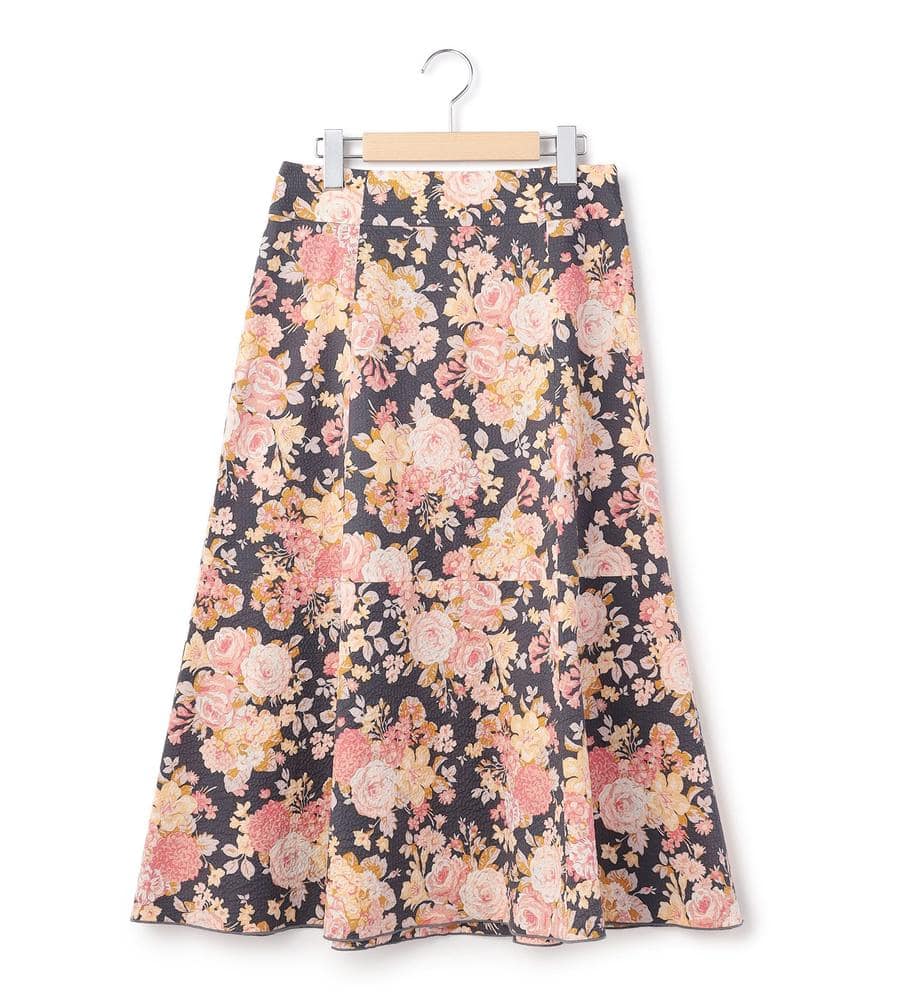 チャコールグレー