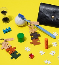 秋冬新作は現代的にアップデートしたオリジナルレザーグッズが登場。