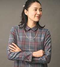 浜島直⼦さんが着る、深まる秋の、オーセンティックな装い。ドレス＆アウターコレクション。