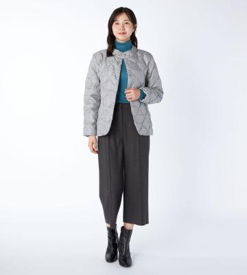 ギンガムチェック柄が華やかなデザインのダウンコート等新規入荷いたしました。