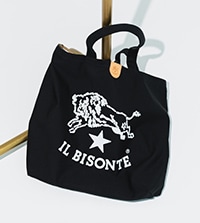 人気のマンスリートート。12月はブラックが登場。