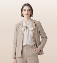 NEW ARRIVAL｜新作のニットやカットソーが入荷