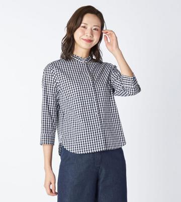 大人ガーリーな着こなしをかなえてくれるギンガムチェック柄のブラウス等新規入荷いたしました。